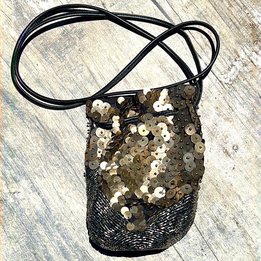 Ecoté Small beaded purse